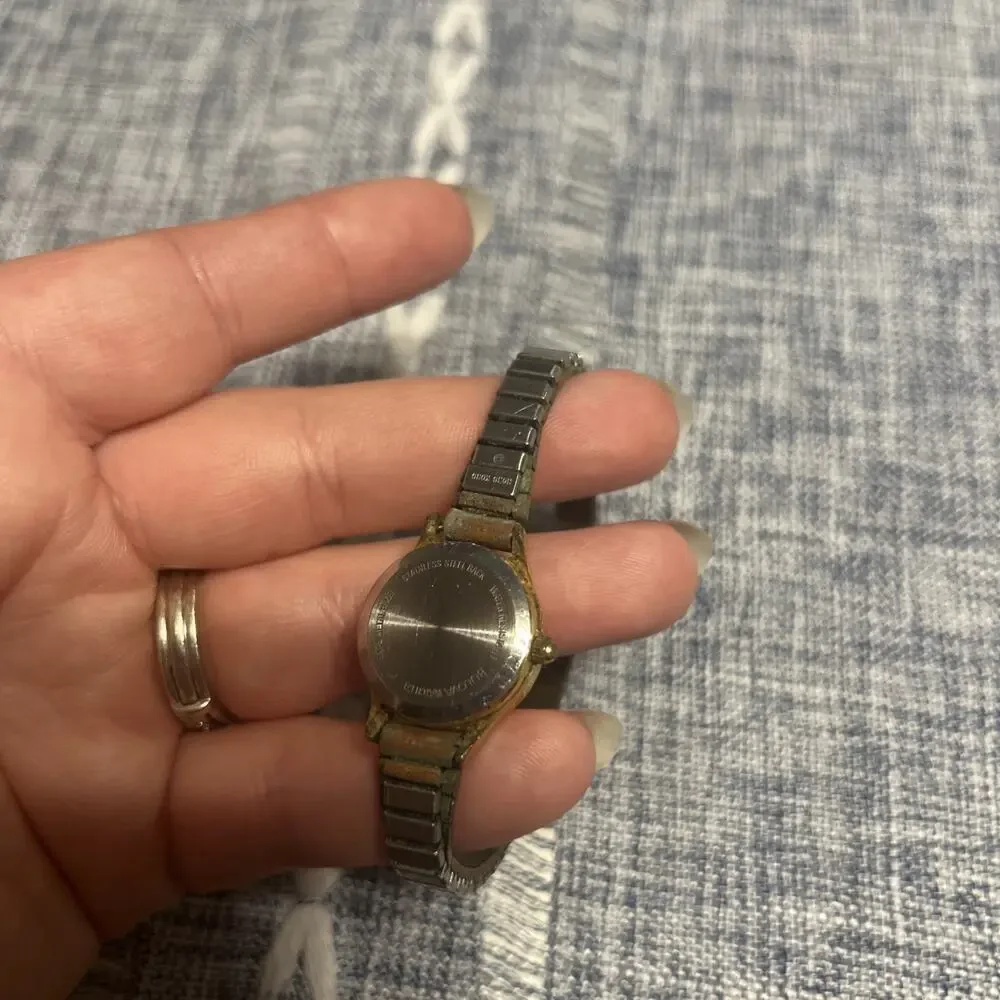 Caravelle by bulova women's watch quartz-need new battery